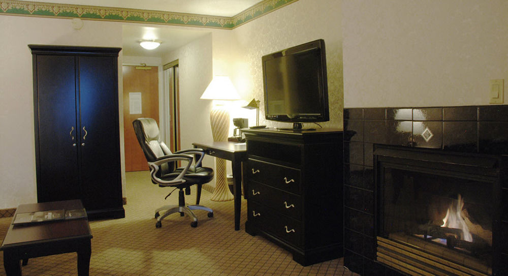 The Plaza Hotel & Suites Winona Ngoại thất bức ảnh